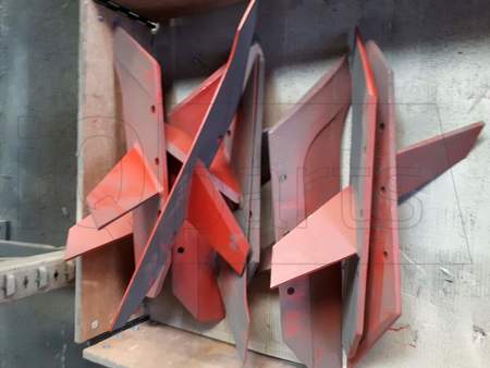 Лемех  UN400 li