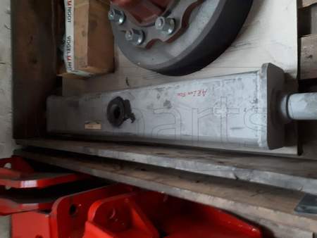 DIVERSES ZUGTRAGVERSE KAT 4