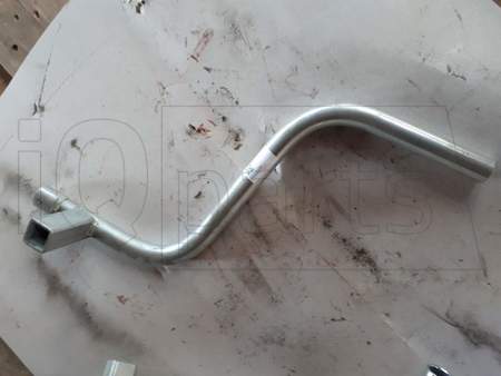 DIVERSES KURBEL MONTIERT